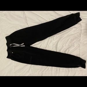 FIGS black Zamora jogger scrub pants